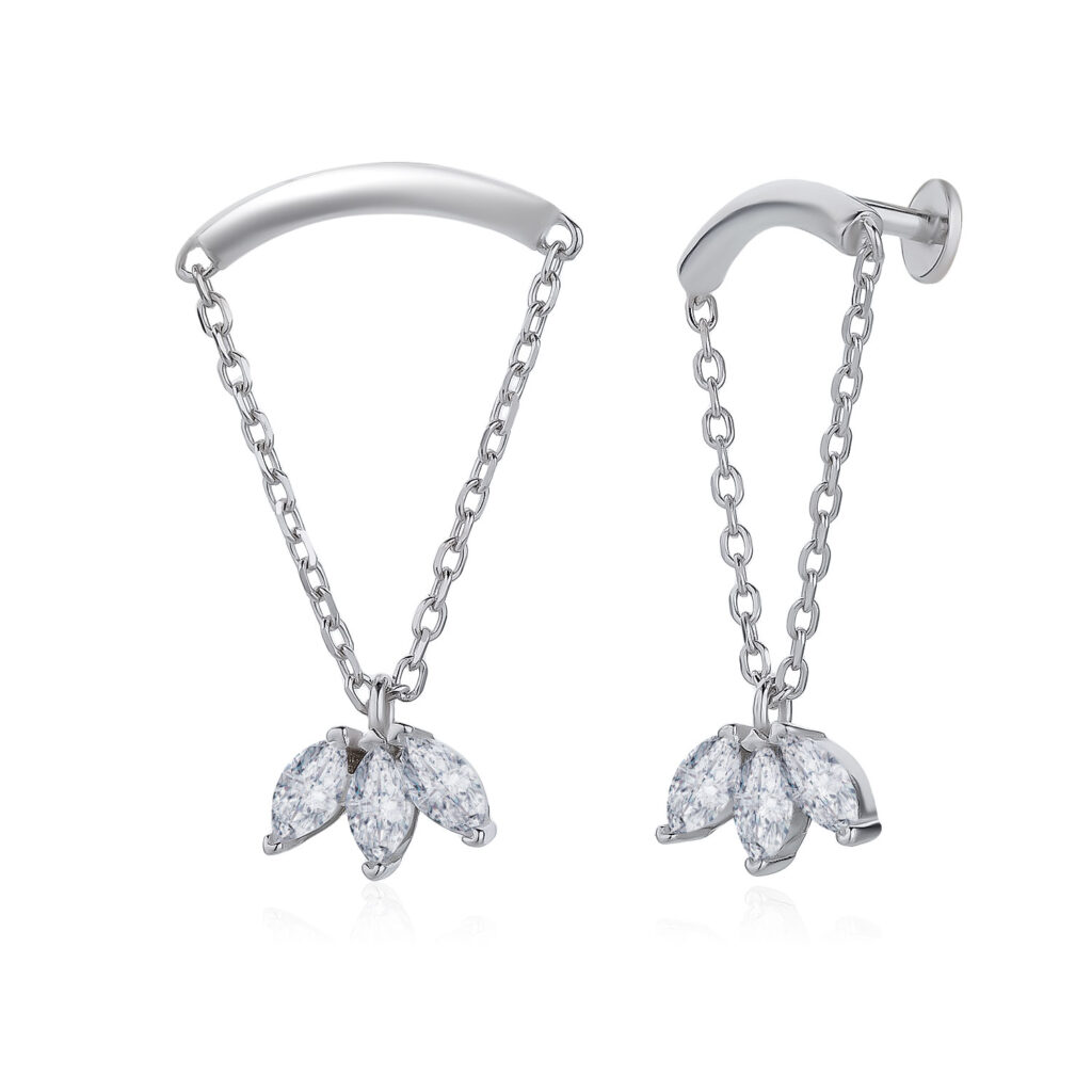 עגיל פירסינג בהברגה מכסף 925 עם נטיפים מבית סיליה ורה